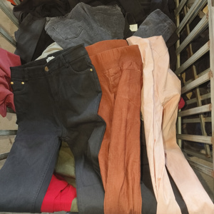 Pantalons <span class=keywords><strong>Jegging</strong></span> d'occasion Grade A, très demandés, pantalons crayon pour femmes, vente en gros, de seconde main, haute qualité, coupe skinny, <span class=keywords><strong>slim</strong></span>, décontractés - Product Image 2