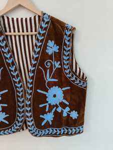 <b>Velvet</b> Suzani Embroidered <b>Jacket</b> Handmade Ethnic <b>Jacket</b> Floral Suzani <b>Jacket</b> Pure <b>Velvet</b> <b>Jacket</b> Boho Hippie Gift For Her - Product Image 4