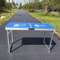 Table pliante avec pieds pliants, table de pique-nique pliante avec parasol, table en aluminium pliante