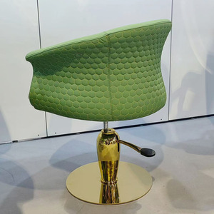 Fauteuil de barbier hydraulique vert 360 °   Fauteuil de coiffure pivotant et inclinable en cuir PU, mobilier de salon de beauté - Product Image 2