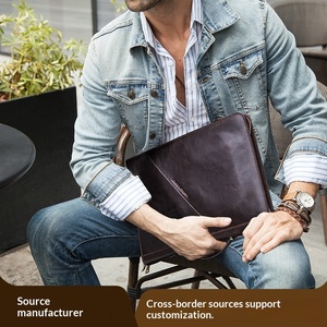 เคสหนังแท้สำหรับ <span class=keywords><strong>Pro</strong></span> 12.9 รุ่นอเนกประสงค์ ใส่เอกสาร <span class=keywords><strong>A4</strong></span> ได้ พร้อมซิปและหูหิ้ว - Product Image 3