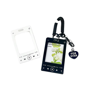 Porta Tarjetas con Diseño de Dibujos Animados CCH Wholesale, con Llaveros Acrílicos Creativos con Foto - Product Image 5