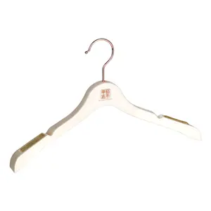 High Quality OEM Anti Slip Traceless Pants Space Saving White Plastic Hanger With Clips