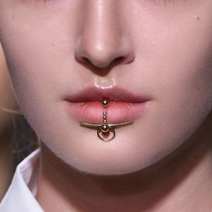 Bijoux de <span class=keywords><strong>piercing</strong></span> pour les lèvres, anneau de <span class=keywords><strong>piercing</strong></span> pour les lèvres en <span class=keywords><strong>or</strong></span> massif 14 carats, bijoux de <span class=keywords><strong>piercing</strong></span> pour femmes - Product Image 1