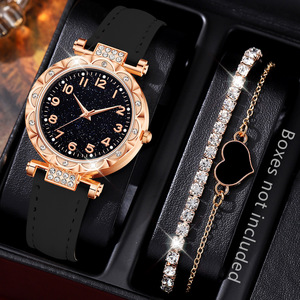 Orologio da Donna di Alta Qualità con Quadrante Nero Stellato e Set di Gioielli Quadrifoglio: Collana, Orecchini, Bracciale e Anello - Product Image 4
