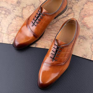 Colección de otoño de zapatos formales de alta gama para hombre - zapatos de vestir y Oxfords hechos a mano con cuero premium y punta en pico, personalizados. - Product Image 2