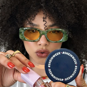 Lunettes de soleil carrées concaves UV400 pour femmes, nouvelle mode 2026, style urbain haut de gamme, tendance et populaires sur internet - Product Image 3