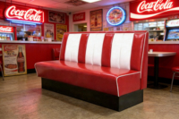 Banquette de restaurant rétro américaine des années 50, multicolores, ensemble de sièges, table et chaises
