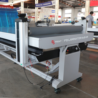 Machine à plastifier à plat LeFu LF1325-B4 de haute qualité avec assistance chauffante et applicateur de vinyle à rouleaux