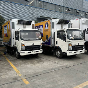 Camion de transport de poussins d'un jour SINOTRUK HOWO 4,2 m professionnel avec système de température et de ventilation constantes - Product Image 4