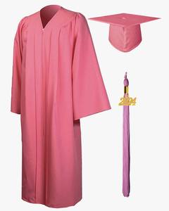 Venta al por mayor Unisex adulto negro mate poliéster Universidad graduación vestido y gorra con borla - Product Image 3