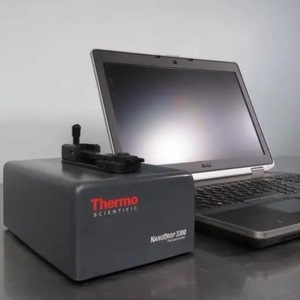 Espectrofotómetro Thermo Scientific NanoDrop 3300 para Análisis de Fluorescencia en Líquidos y Sólidos - Product Image 3