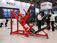 Equipo de Entrenamiento de Fuerza Comercial de Alta Calidad y Durabilidad: Máquina de Prensa de Piernas a 45 Grados para Entrenamiento de Fuerza de la Parte Inferior del Cuerpo.