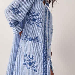 Robe en lin personnalisée 2025 pour femme, chemise décontractée en coton avec manches brodées, taille cintrée, motif rayé tissé, fabriquée en 2025 - Product Image 3