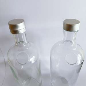 Botellas de vidrio absoluto de <span class=keywords><strong>Vodka</strong></span> de <span class=keywords><strong>1000ml</strong></span> con tapa de plástico - Product Image 6