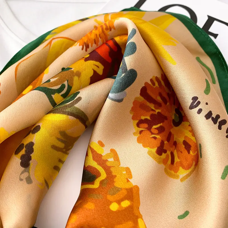 Bufanda de seda pura satinada de 53cm con estampado floral de diseñador Mini Pañuelo cuadrado