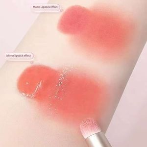 Wooden handle lip brush lip smudge brush lipstick brush short handle <b>makeup</b> brush concealer brush portable <b>makeup</b> brush - Product Image 4