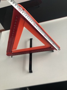Kit de signalisation triangulaire pliable de haute qualité pour voiture en cas d'accident d'urgence - Product Image 5