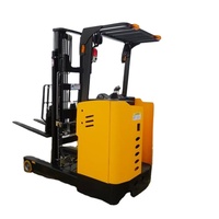 Chariot élévateur électrique à mât rétractable Jichuan 2 tonnes, commande au sol, pneus pleins, propulsion arrière, levée 8m, déchargement entrepôt, fourches 1070mm