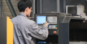 KX161-3 bagian ekskavator KX161 asli baru katup kontrol utama C0070-36907 C0070-36901 katup hidrolik Ass'y - Product Image 5