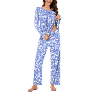 Ensembles de pyjamas en satin pour femmes aux couleurs vibrantes et à la texture soyeuse pour une expérience de sommeil luxueuse chaque nuit - Product Image 4