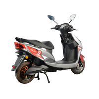 Moto électrique élégante sans balais 800W 1000W 72V 3 vitesses en acier au carbone avec batterie au lithium longue autonomie pour trajets quotidiens