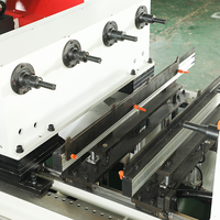 Machine de tournage et de fraisage CNC automatique multifonction OEM ODM 5 axes 50KW à rotation 360° de haute précision pour le travail du bois