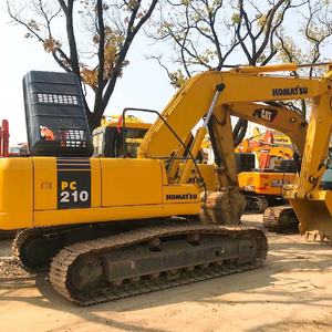 Excavateur Komatsu PC210 d'occasion avec composants de base durables à vendre Matériel de construction de Shanghai - Product Image 1