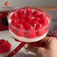 Bougie aromatique en cire de soja en forme de fraise pour femmes - Cadeau de remise de diplôme, design mignon, parfumée, écologique, décoration de chambre