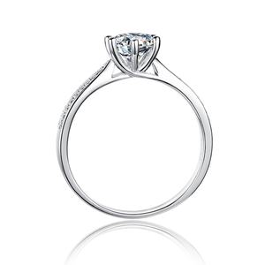 Anillo de Moissanita Brillante de 1.0 CT, Nuevo y Moderno, Plata de Ley 925 con Baño de Platino, Anillo de Bodas de Plata de Ley 925 - Product Image 3