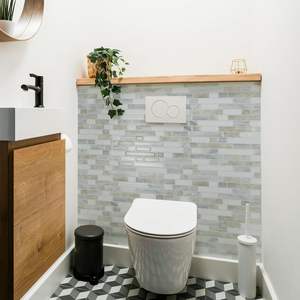 Azulejos Autoadhesivos de Mármol de 12x12 Pulgadas para Paredes - <span class=keywords><strong>Vinilo</strong></span> Impermeable para Protección Contra Salpicaduras en Encimeras de <span class=keywords><strong>Cocina</strong></span> y Fregaderos - Product Image 3