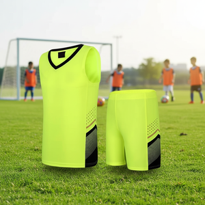 Uniformes de football unisexes personnalisables pour bébés et tout-petits, 100% polyester, impression numérique, col en V, séchage rapide, respirant, sports d'équipe - Product Image 3