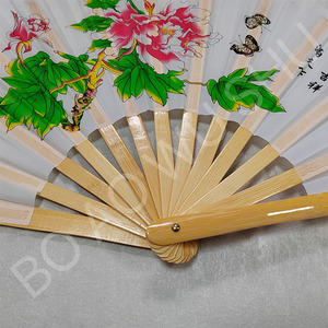 Éventail de <span class=keywords><strong>Kung</strong></span> <span class=keywords><strong>Fu</strong></span> Traditionnel Chinois en Bambou, Personnalisable (Couleur et Logo), Durable, Haute Qualité, pour Arts Martiaux Féminins, Vente en Gros - Product Image 5