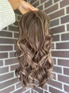 Peluca Judía con Frente de Encaje HD y Forro de Seda, <span class=keywords><strong>Cabello</strong></span> Europeo con Ondas Suaves, Color Rubio <span class=keywords><strong>Cenizo</strong></span> con Reflejos, para <span class=keywords><strong>Cabello</strong></span> Grueso - Product Image 3