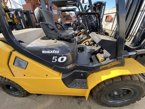 Montacargas Komatsu Usado Original de Japón a Bajo Precio, 5 Toneladas, Diésel, Modelo FD50, en Venta - Product Image 3