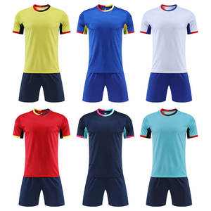 Conjunto de Ropa Deportiva de Fútbol Profesional Personalizada, 100% Poliéster, Transpirable, de Secado Rápido, para Adultos Unisex, Marca Lenshow - Product Image 4