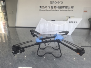 BROUAV Drone de nettoyage de vitres et de panneaux solaires haute puissance à haute pression et haute altitude avec composant moteur central - Product Image 2