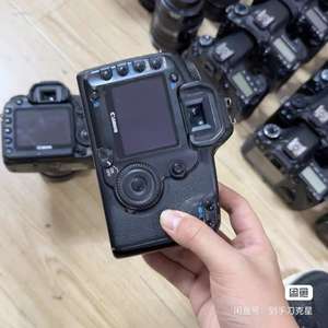 Kamera DSLR EOS 5D Canon Grosir Original Bekas Kamera Digital dengan baterai dan pengisi daya baterai - Product Image 4