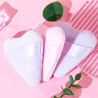 Mélange de maquillage en forme de coeur unique Puffs Cotton Powder Puff Makeup Tools Beauty Sponges Blender