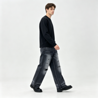 Jean bleu foncé délavé pour homme, coupe droite, ample, en denim indigo profond, avec ourlet à multiples fentes