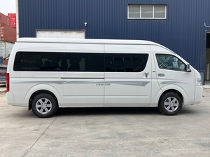 Furgoneta de Pasajeros Ligera Diésel Foton View CS2 4x2 en Venta, Autobús Pequeño Foton de 16-19 Asientos - Product Image 5