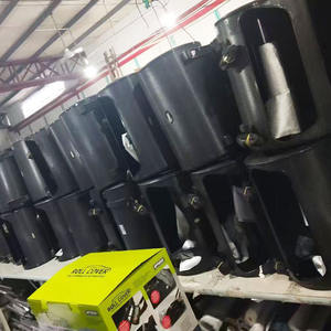 Funda para Auto Completamente Automática, Protección Solar, Impermeable, Aislamiento Térmico, Retráctil Manual, para SUV - Product Image 3