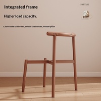 Chaises et tables de salle à manger d'occasion en bois massif, style médiéval, revêtement en cuir, dossier épaissi, luxe haut de gamme, pour usage domestique ou en restaurant
