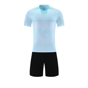 Nuova Divisa da <span class=keywords><strong>Calcio</strong></span> Personalizzata Rosa con Logo della Squadra, Versione Giocatore, Set Maglia e <span class=keywords><strong>Pantaloncini</strong></span> - Product Image 2
