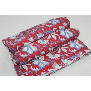 Tissu en coton imprimé floral rouge et bleu 110 GSM pour rideaux, couches, textiles de maison, sacs, accessoires au meilleur prix - Product Image 1