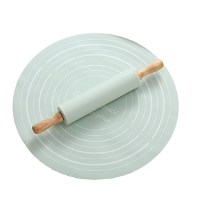 Tapis de cuisson en silicone orange résistant à la chaleur avec bordure, compatible lave-vaisselle, four et qualité alimentaire, pour étaler et pétrir la pâte - Product Image 1