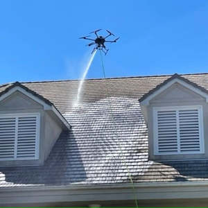 Manufacturers High-Pressure <b>Cleaning</b> Photovoltaic Board Exterior Wall Glass Drone for Industry <b>Panel</b> <b>Cleaning</b> <b>Machine</b> - Product Image 5