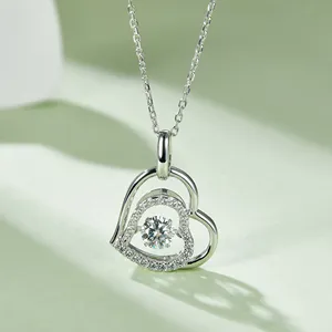 Colgante de corazón de moissanita para mujer, Collar de plata de ley 925, joyería para el día de la madre, 50 puntos de color d