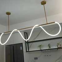 Lustre LED moderne et tendance en corde souple de silicone pour îlot de cuisine, salle à manger et restaurant