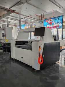 เครื่องตัดและแกะสลักด้วยเลเซอร์ CO2 รุ่น YOUHAO 1325 6090 1390 กำลังไฟ 80W 100W 130W 180W 150W สำหรับอะคริลิก MDF ไม้ พร้อมตัวเลือกกำลังไฟหลายระดับ - Product Image 4